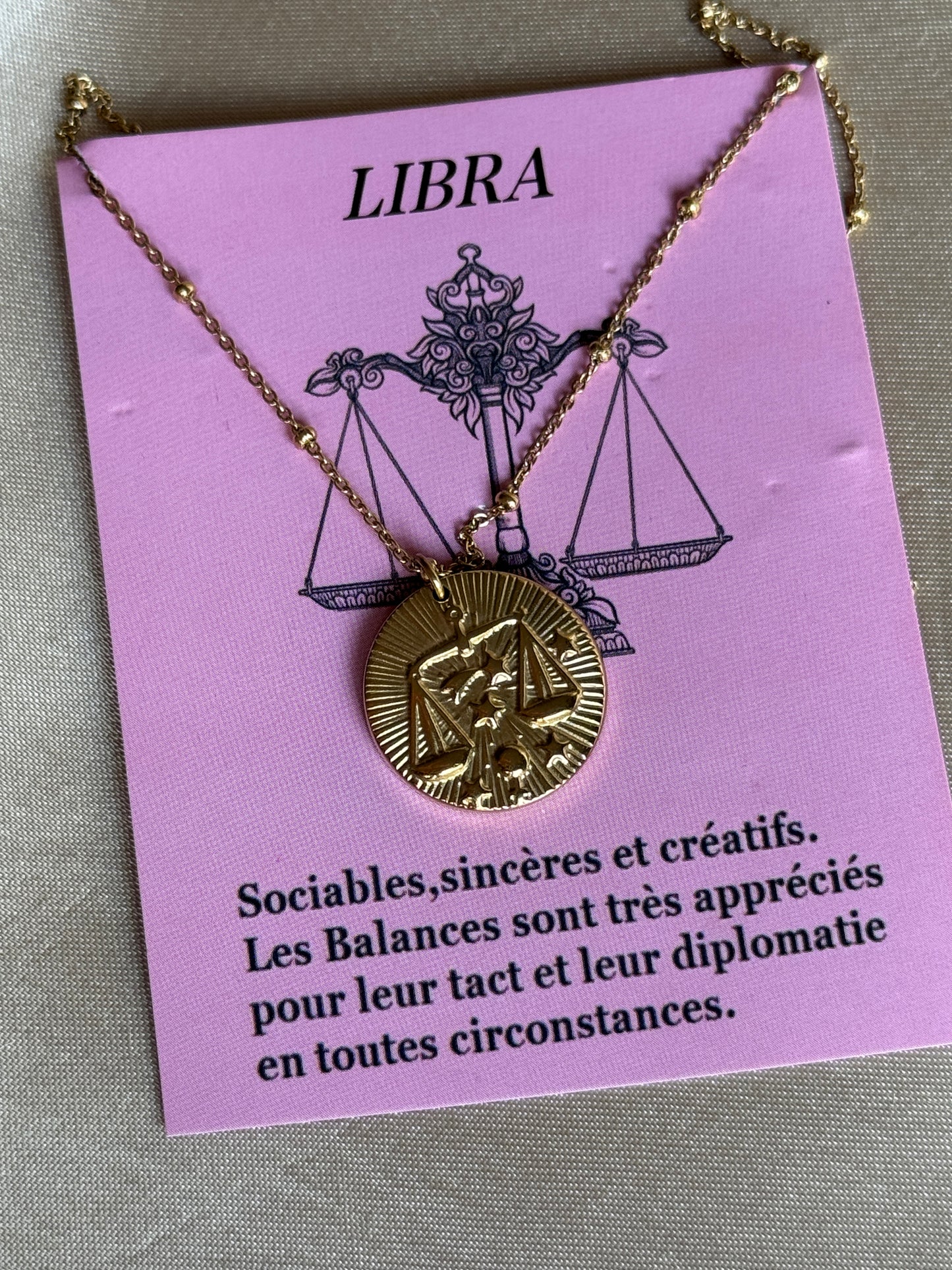 Collier doré signes astrologiques - ASTRO