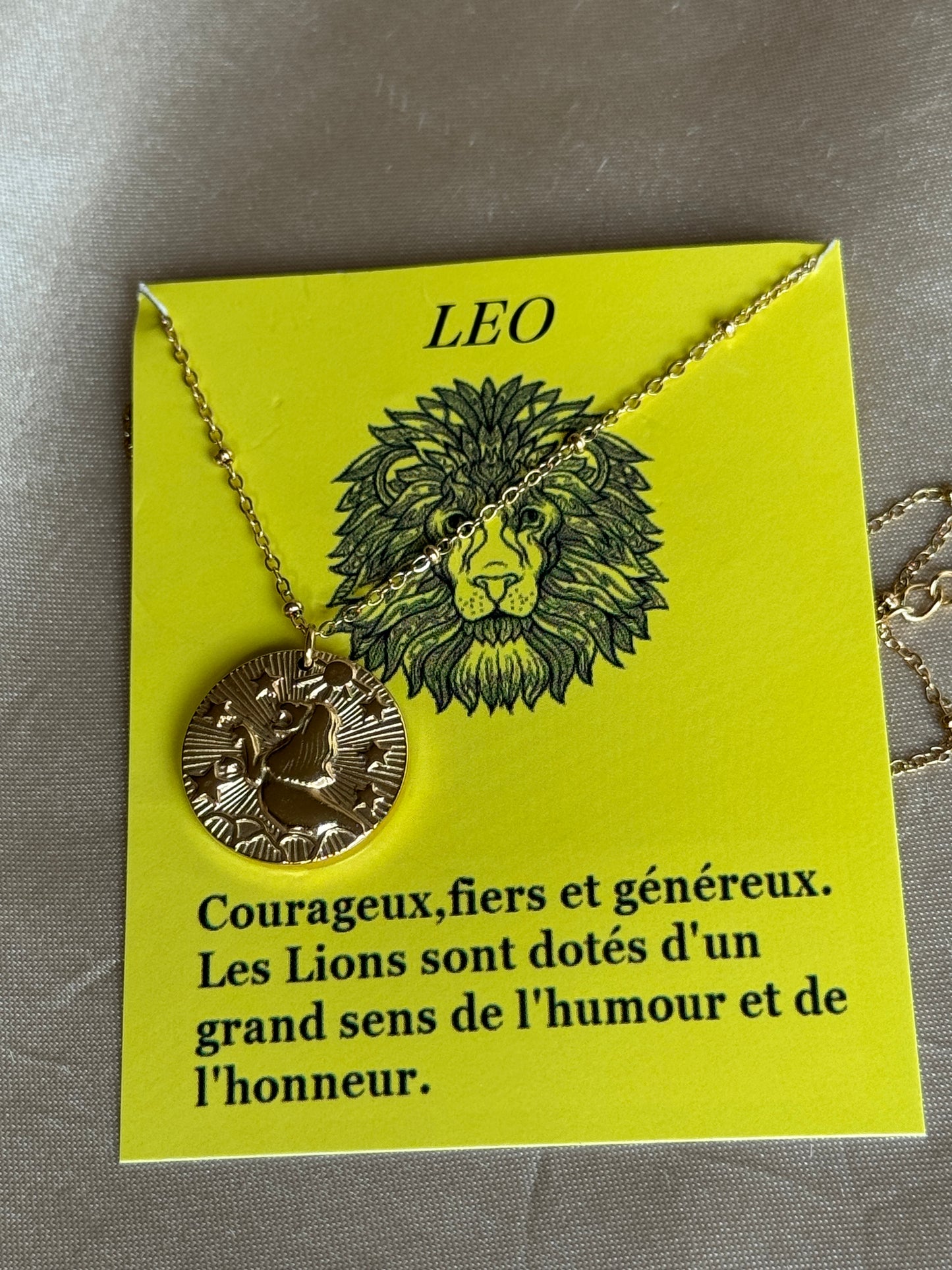 Collier doré signes astrologiques - ASTRO